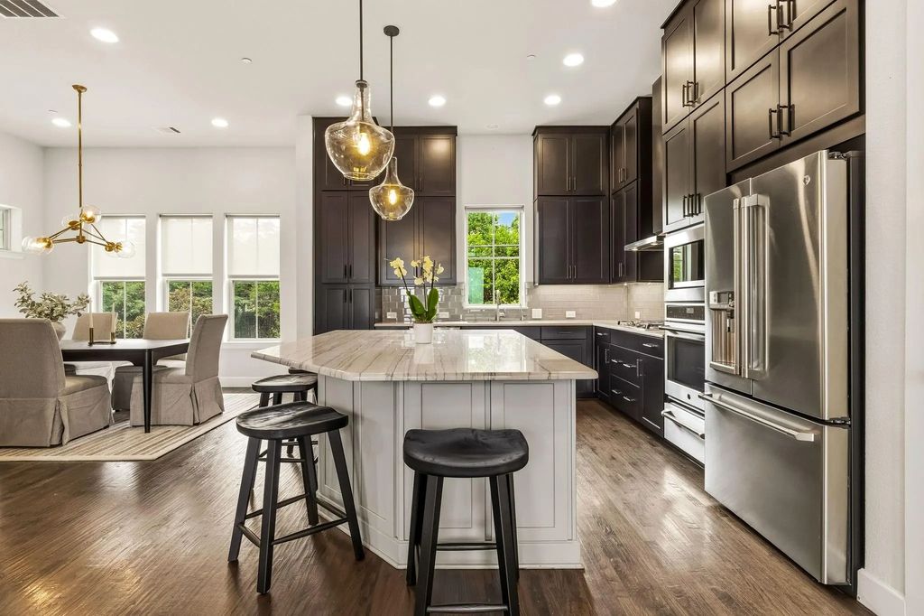 1856 Stevens Bluff Lane, Dallas