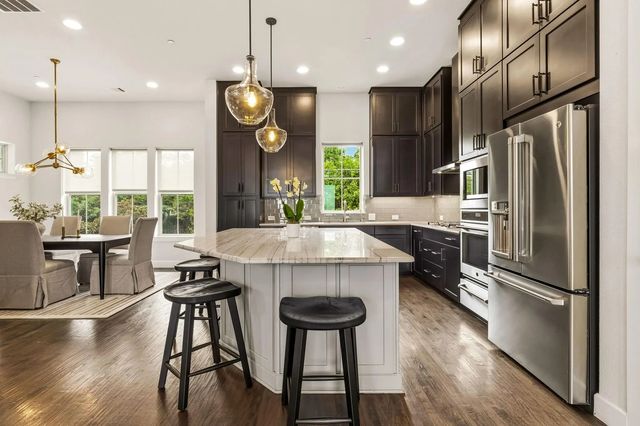 1856 Stevens Bluff Lane, Dallas