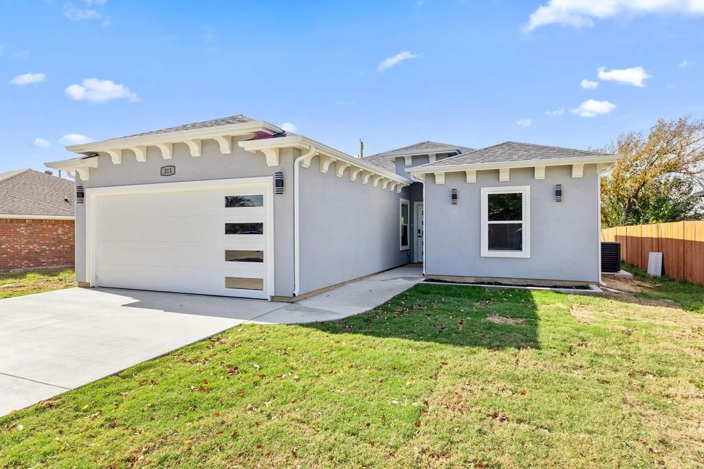 315 Windjammer Road, Gun Barrel City