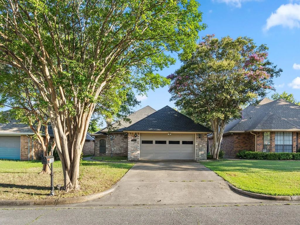 3113 Canton Street, Greenville