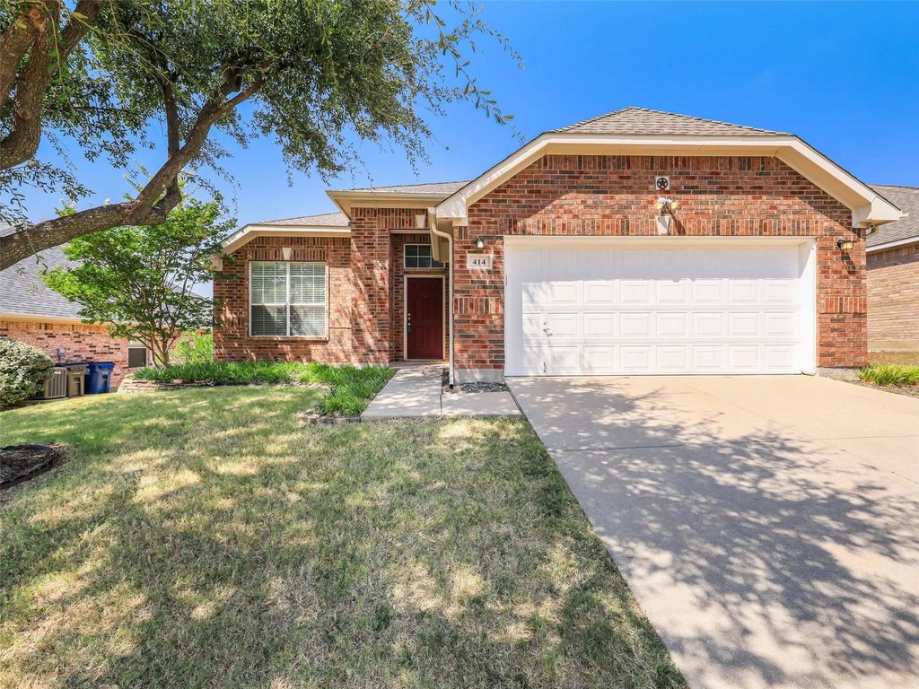 414 Dartmoor Drive, Celina