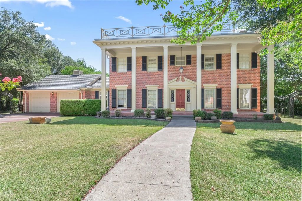 321 S Mary, Wills Point