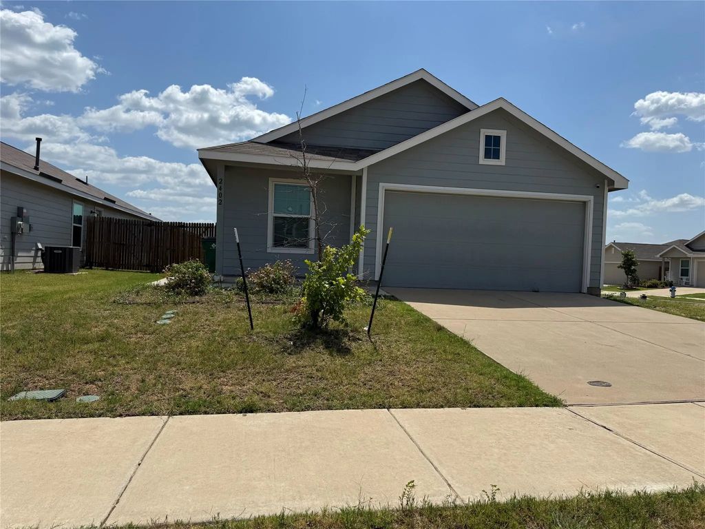 2402 Hesperus Avenue, Crandall