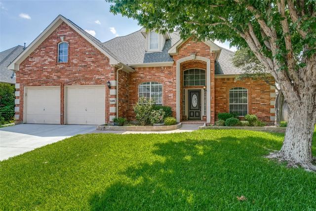 2409 Candlebrook Drive, Flower Mound