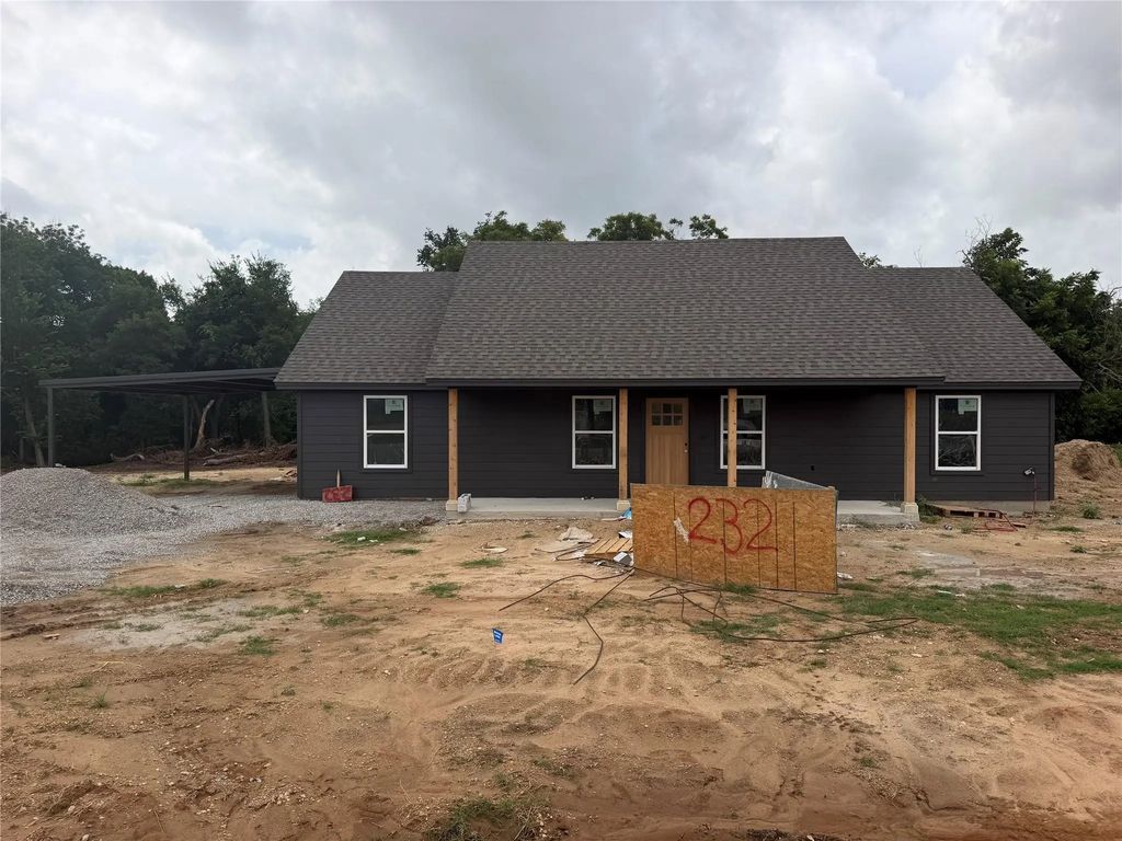 232 Altom Road, Springtown