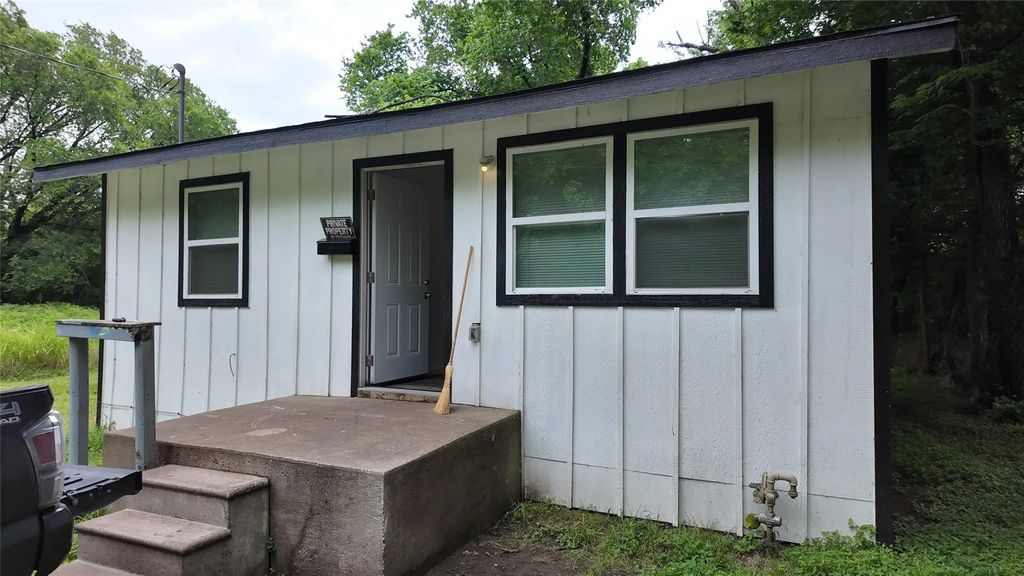 1001 E Park Avenue, Corsicana