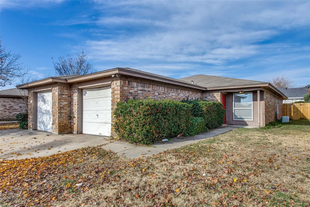 3618 Hulen Park, Fort Worth