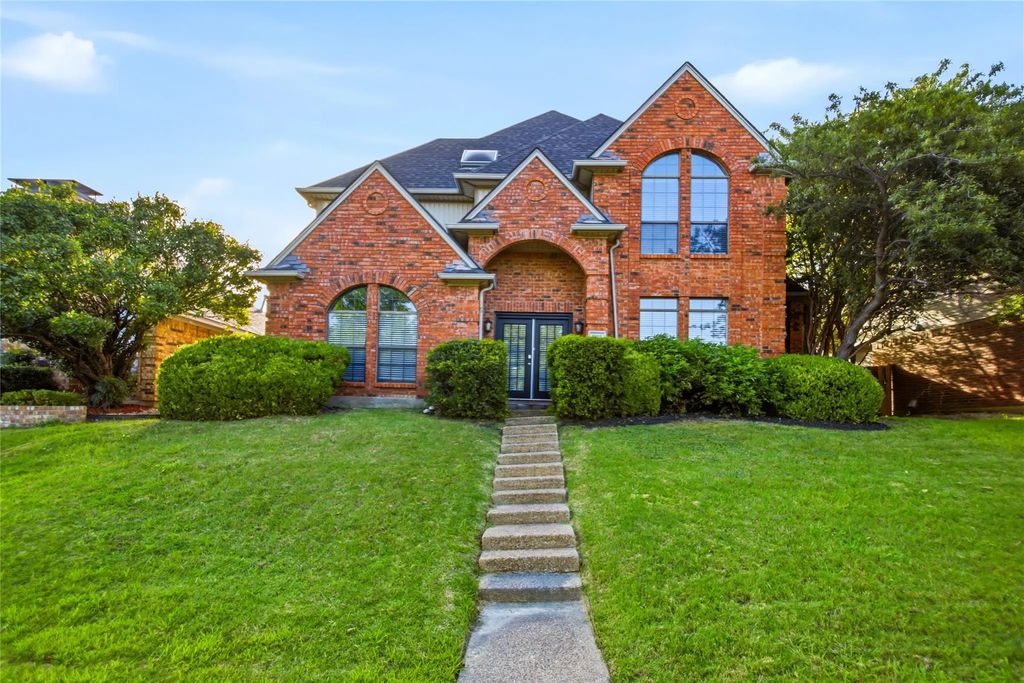 2115 Fawn Ridge Trail, Carrollton