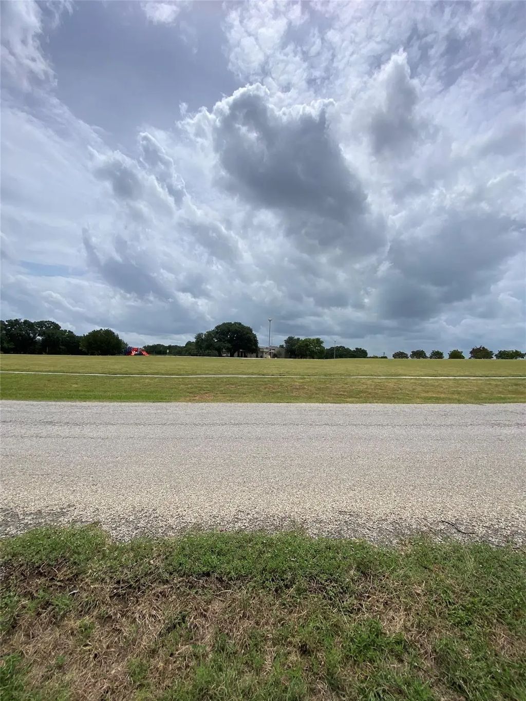 4043 Apache Circle, Granbury
