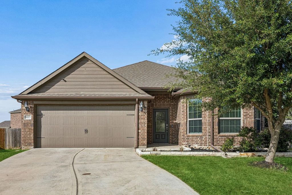 1613 Weathervane Way, Princeton