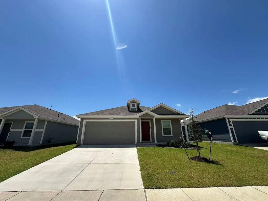 1132 Ashwood Drive, Princeton