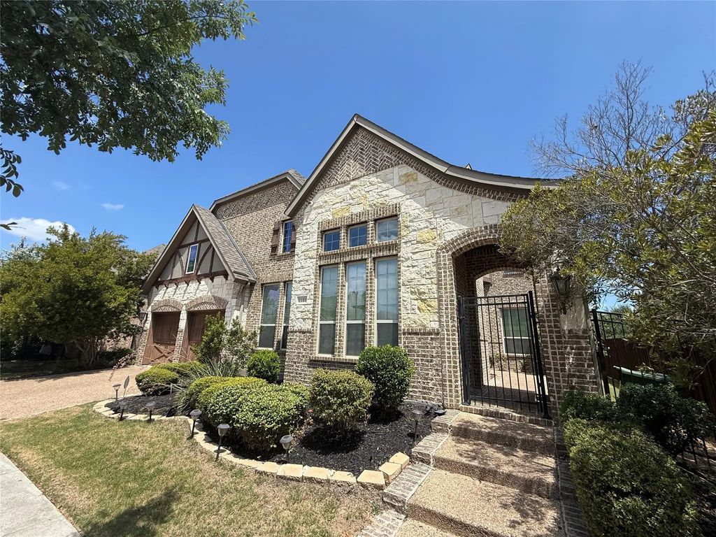 1101 Prairie Ridge Lane, Arlington