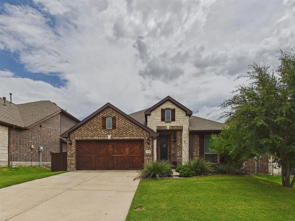 1104 Summer Lane, McKinney