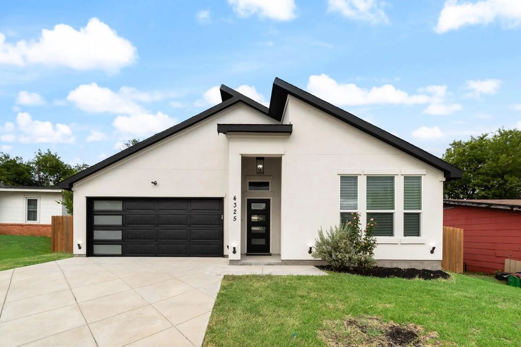 4325 Carmel Avenue, Fort Worth