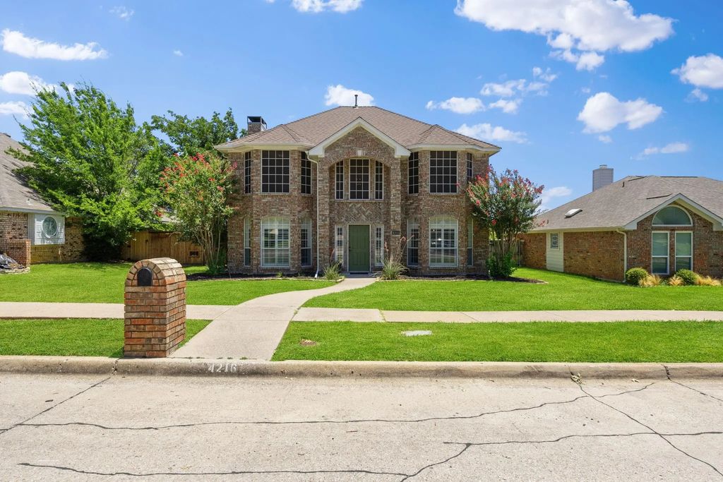 4216 Mulberry Drive, Carrollton
