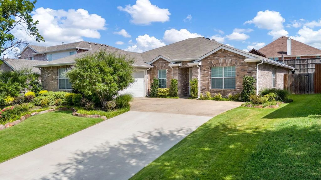 3315 Elmwood Court, Sachse