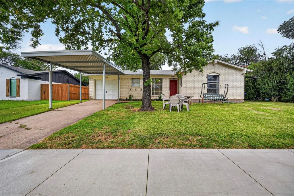 14413 Horseshoe Trail, Balch Springs