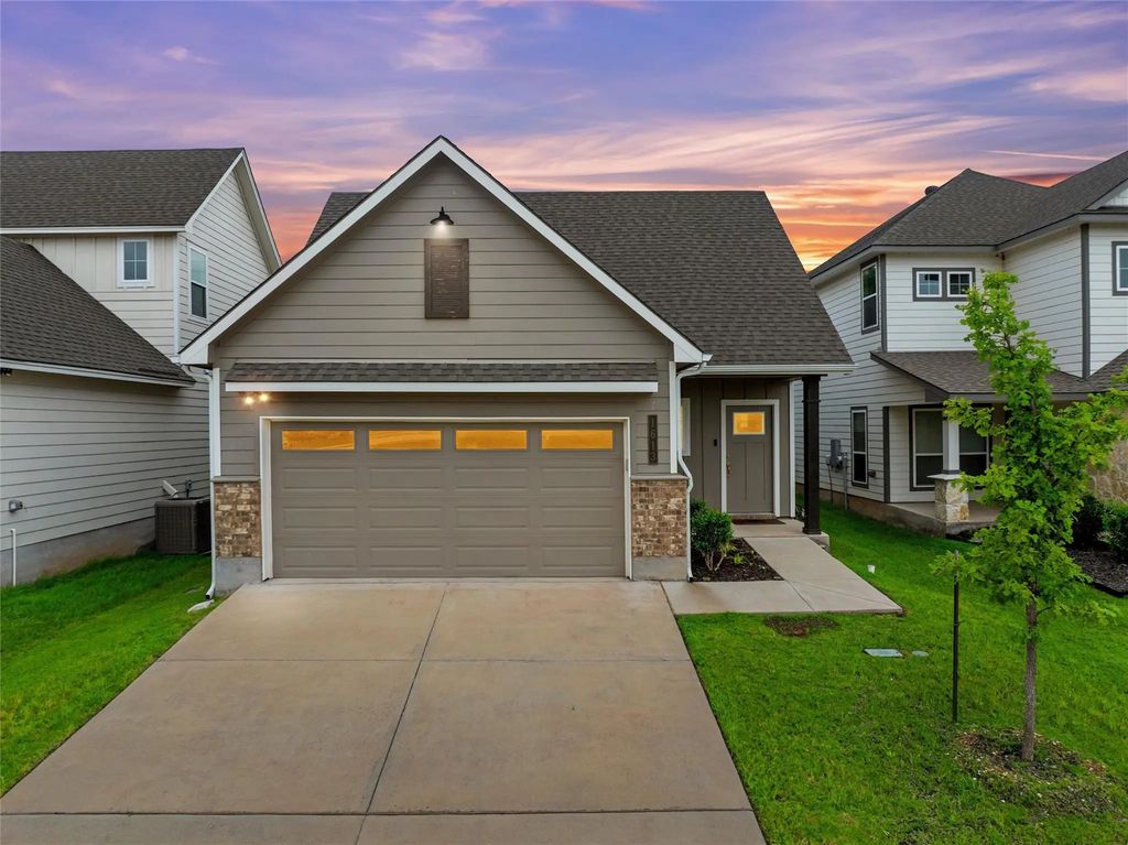 1613 Elise Avenue, Waco