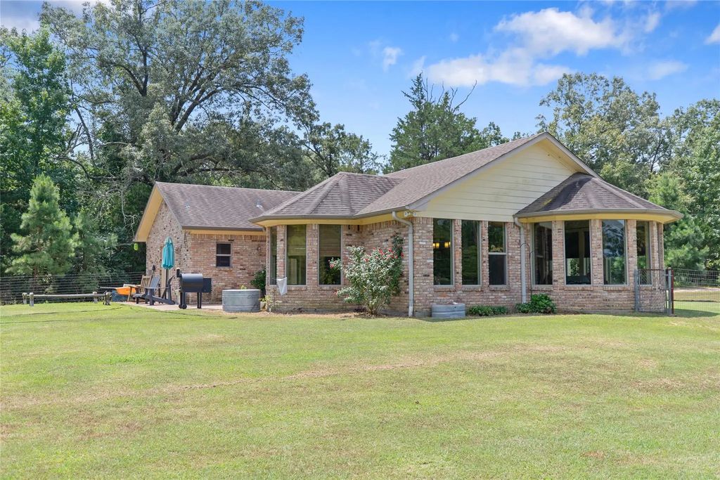 253 County Road 2412, Winnsboro
