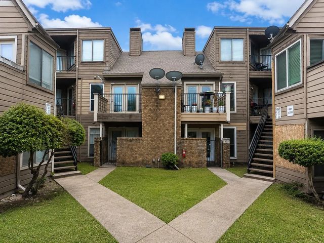 9809 Walnut Street 208, Dallas