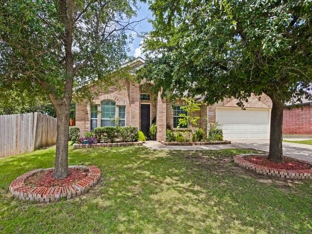 5032 Coral Cove, Denton
