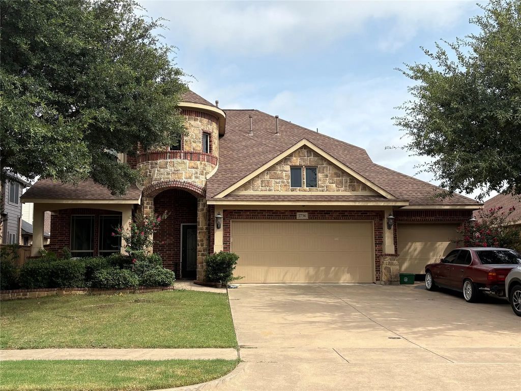 2756 Explorador, Grand Prairie