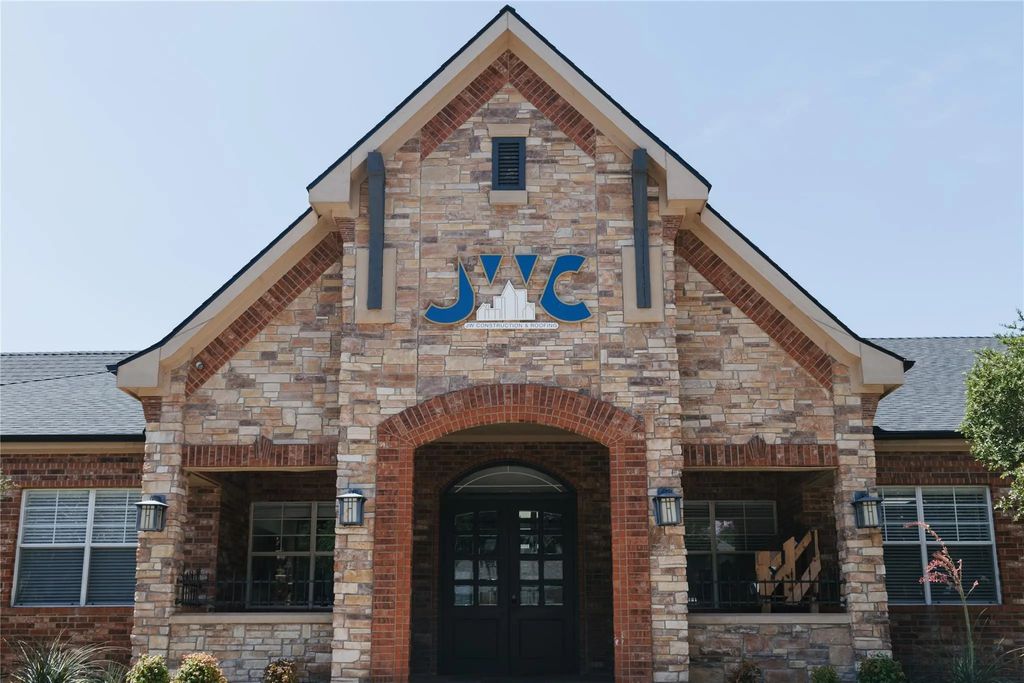 515 W Southlake Boulevard 150, Southlake