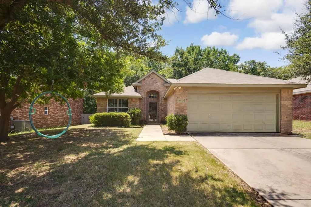 1417 Constantina Drive, Denton