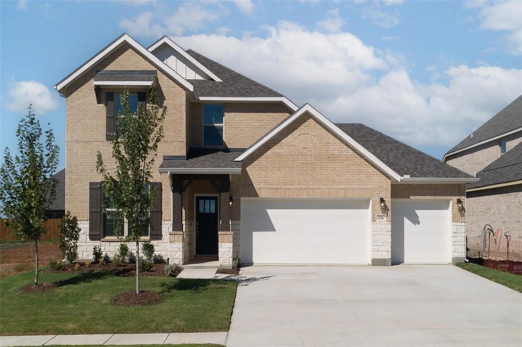 3156 Patrinia Street, Royse City