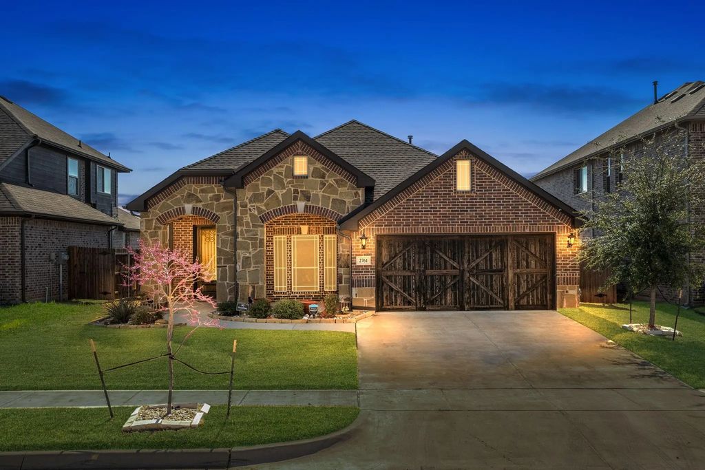 2761 Lisa Maria Street, Burleson