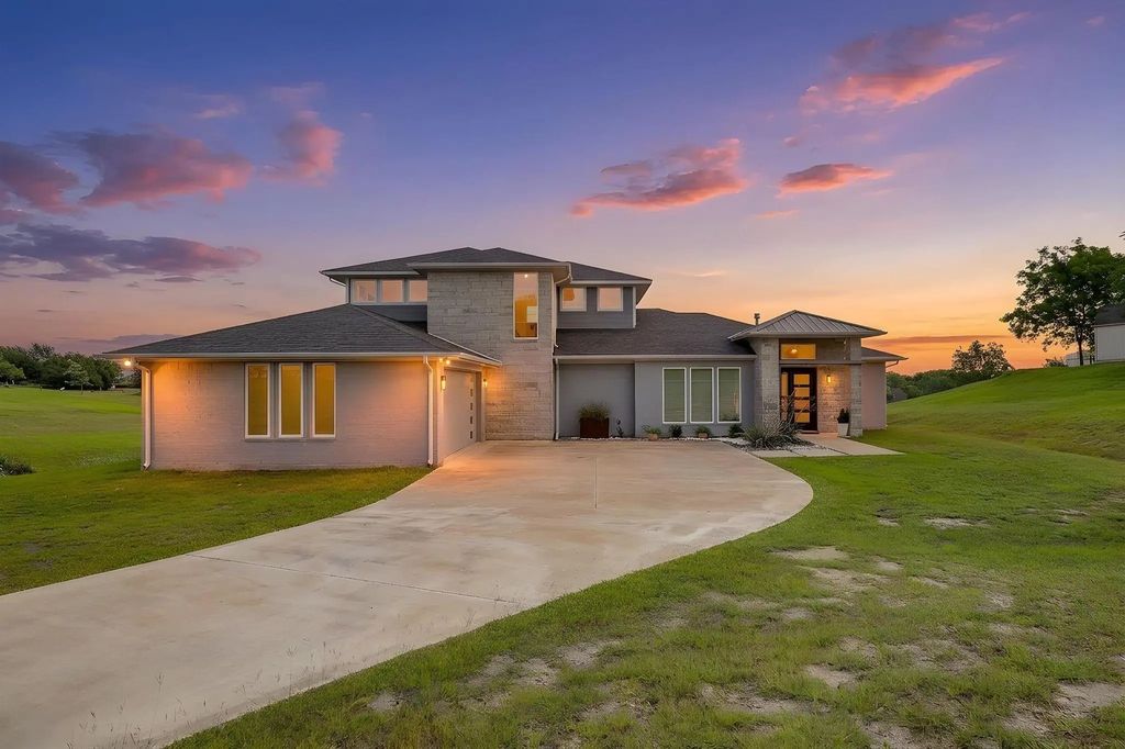 323 Stone Mountain Road, Cresson