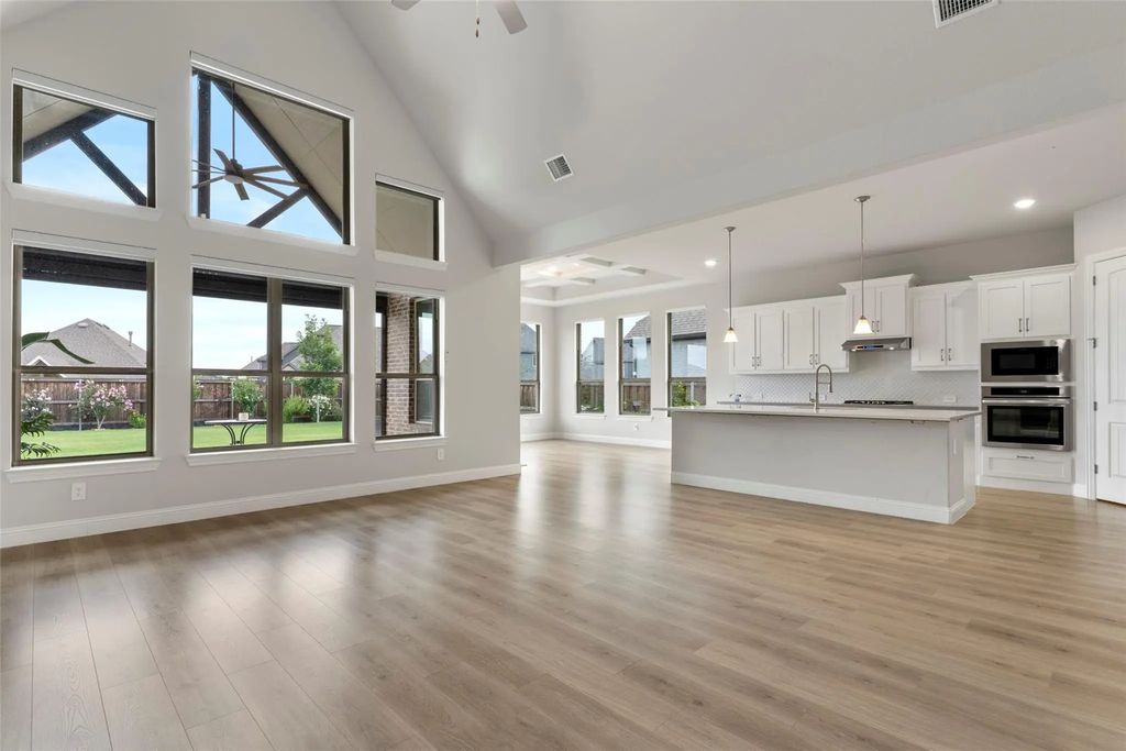 1421 Devotion Row, Wylie