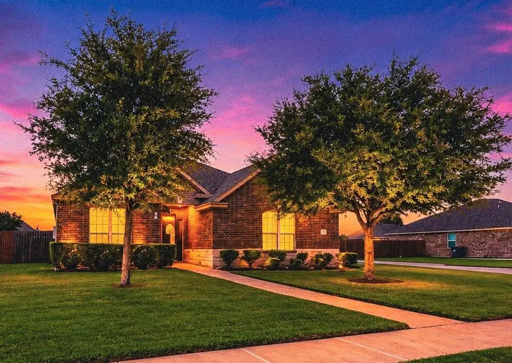 610 Milas Lane, Glenn Heights