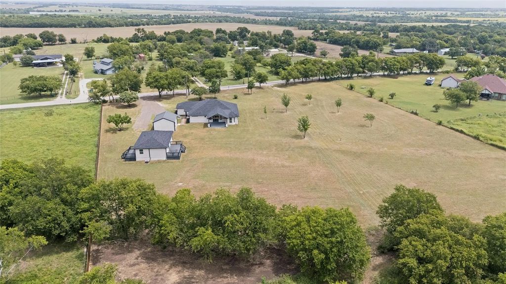 9153 Gregory Road, Sanger