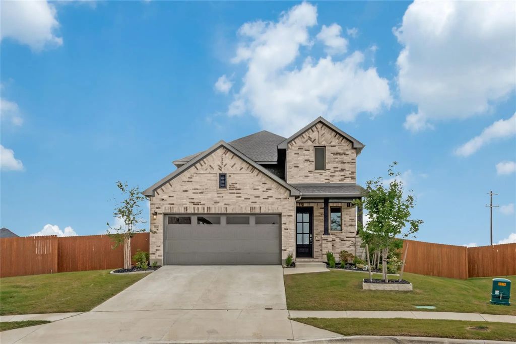 3800 Summerfield Drive, Crandall