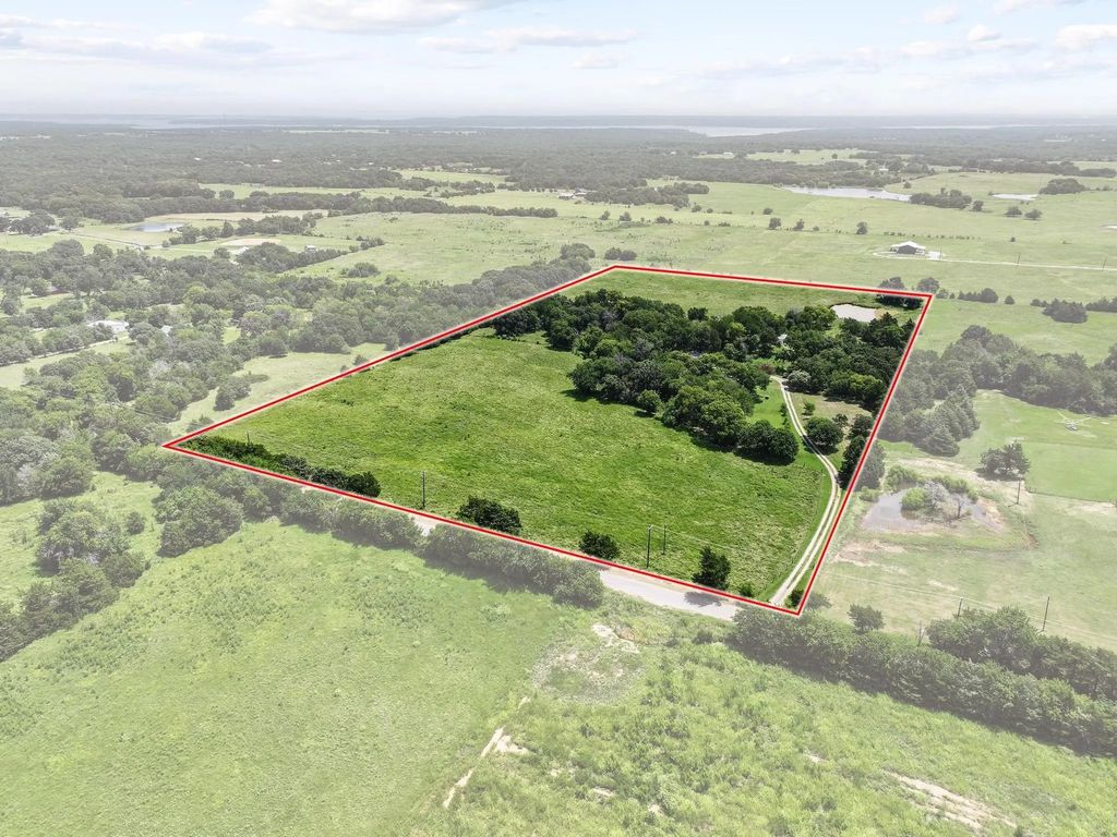 2496 Greer Road, Sadler