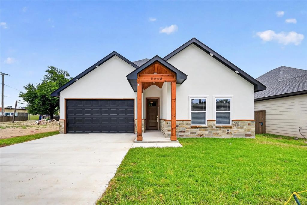 5005 Shackleford Street, Fort Worth