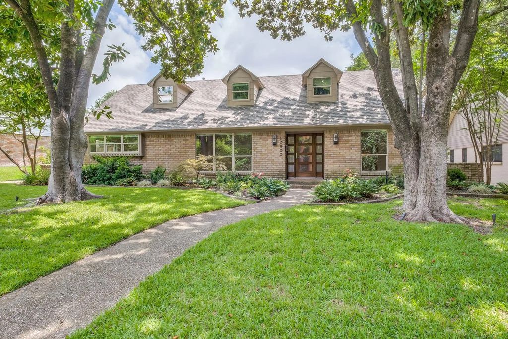 12022 Dixfield Drive, Dallas