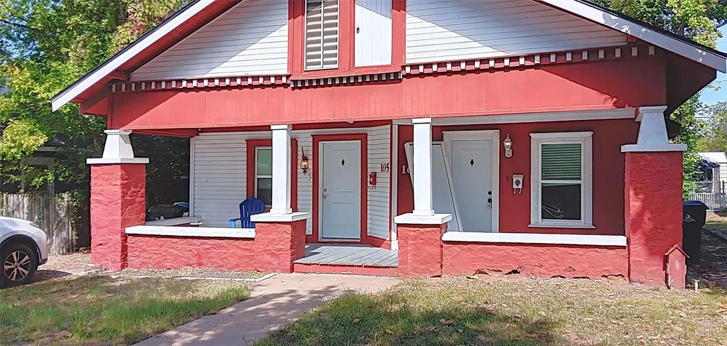 105 E Hull Street, Denison