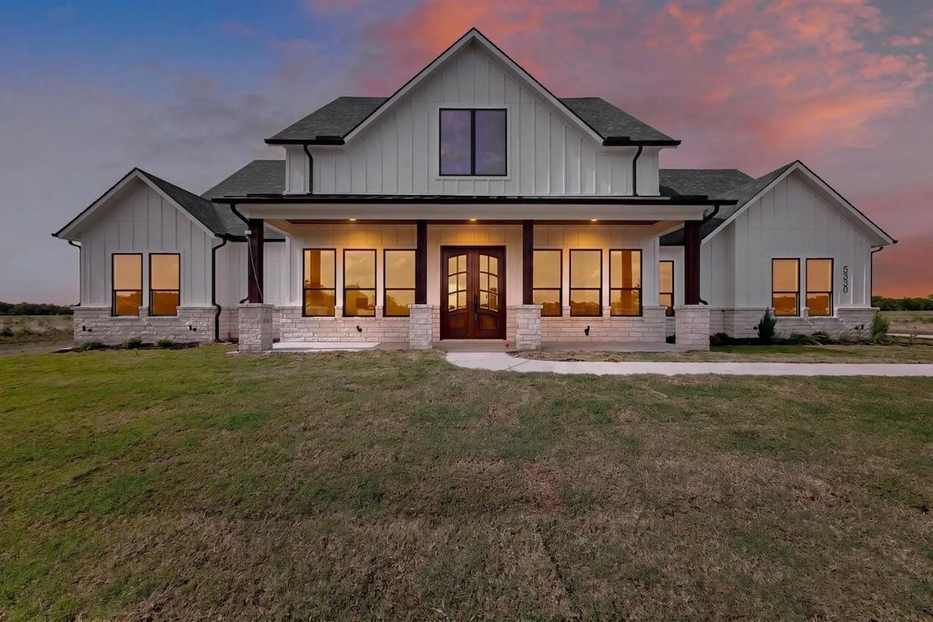 5330 Sunset Road, Caddo Mills