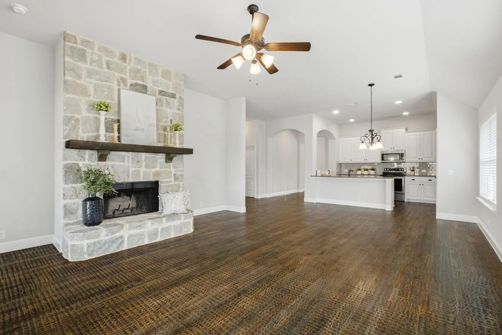 2115 Victoria Lane, Princeton