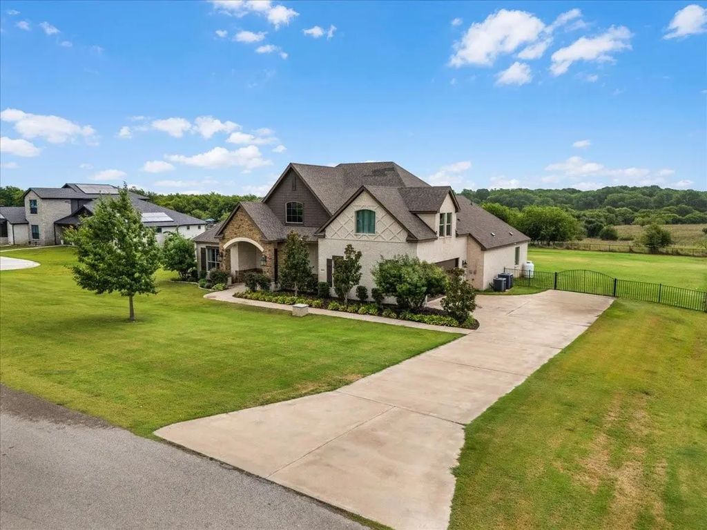 8078 Cutter Corral Road, Fort Worth