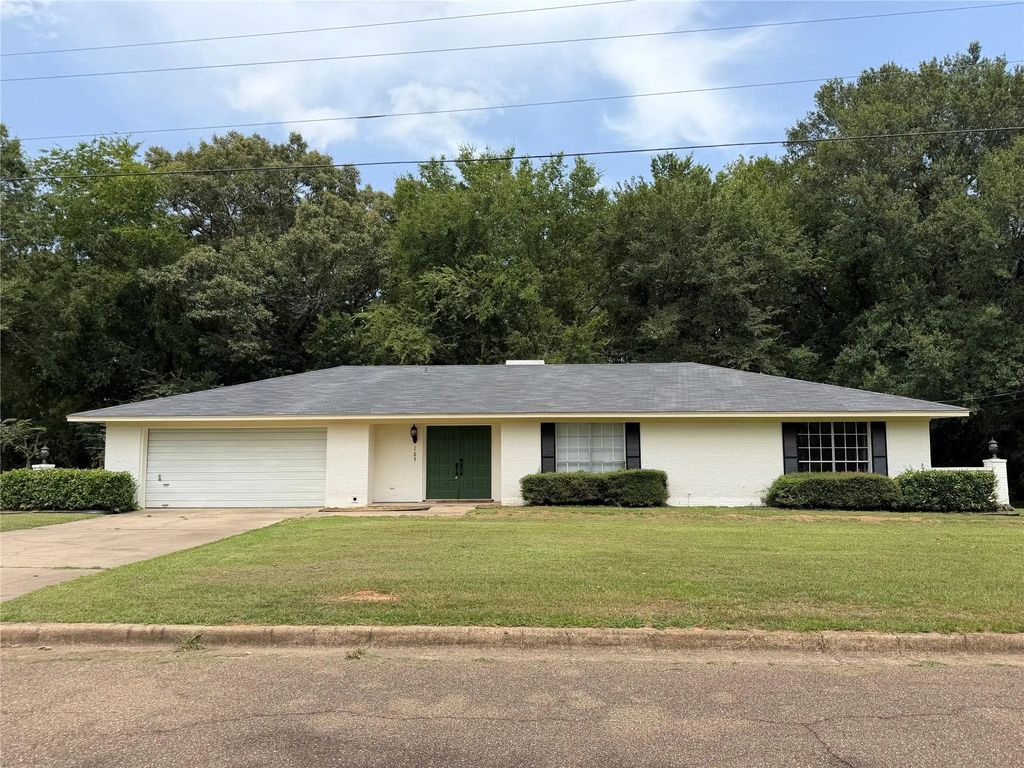 105 Kent Drive, Pittsburg