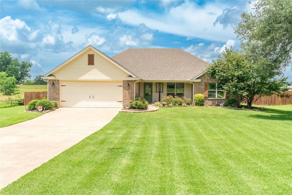 2039 Park Springs Road, Sulphur Springs