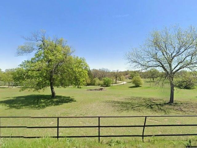 904 W Old Garner Road, Weatherford