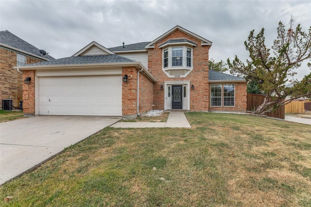 5550 Rocky Mountain Road, Fort Worth