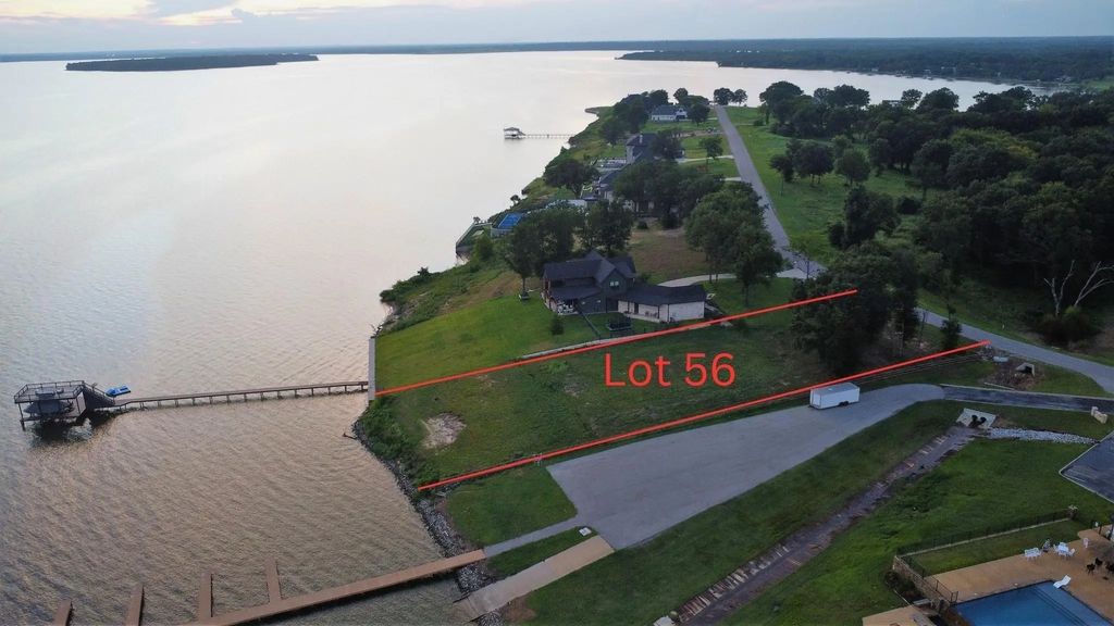 1582 Shoreline Drive, Mabank