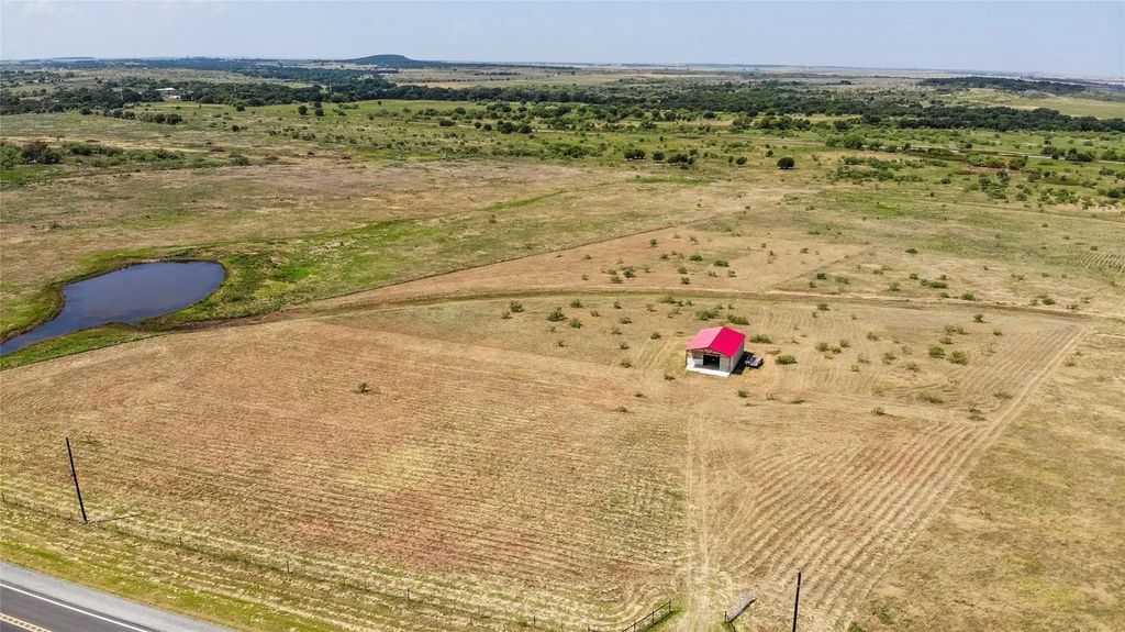Lot 1 4825 N Us 81 Highway, Bowie