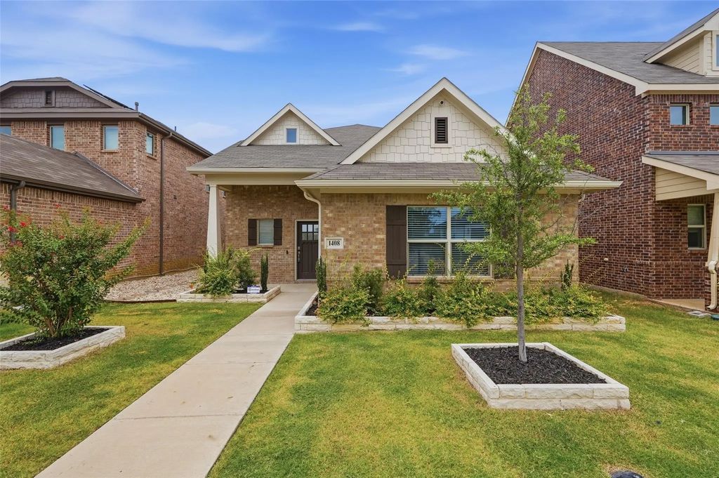 1408 Ross Avenue, Celina
