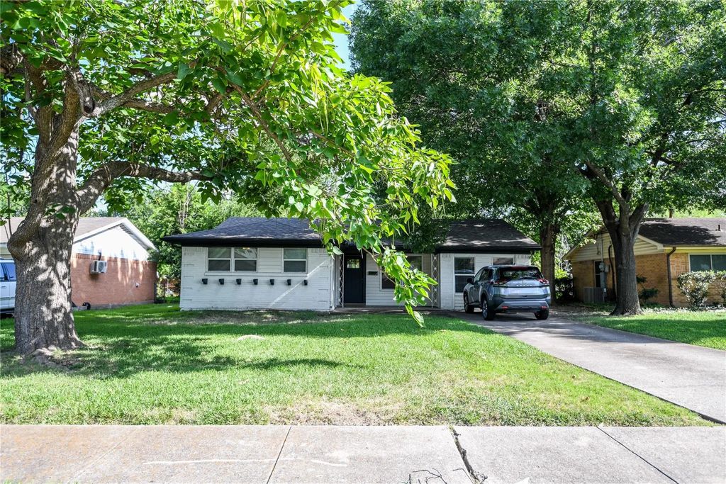 608 Terrace Drive, Richardson